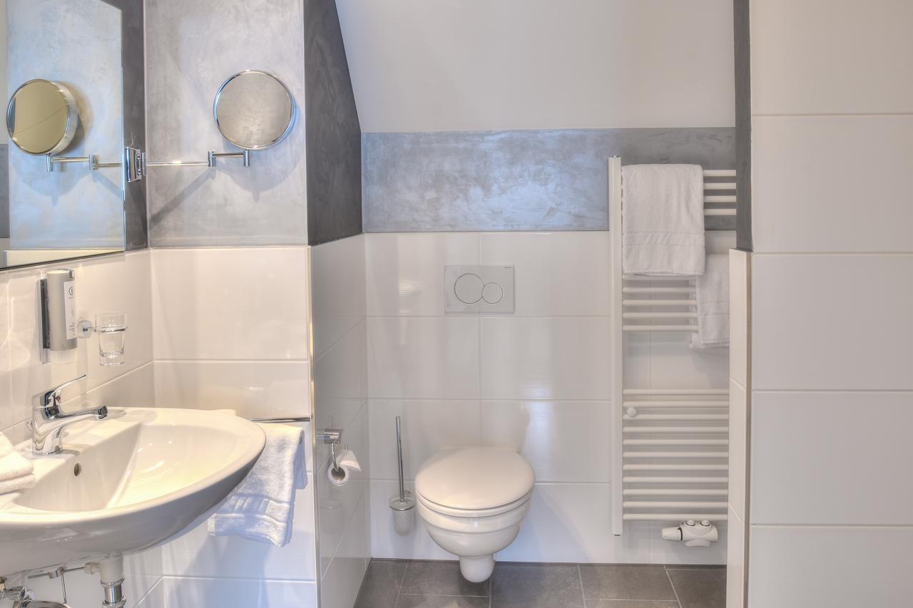 Fast Lane Hotel Barweiler Екстериор снимка